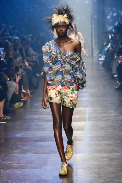 Look 20